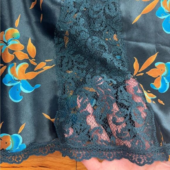 Vintage 80's Victorias Secret Gold Label Floral Slip Size M - Picture 7 of 9